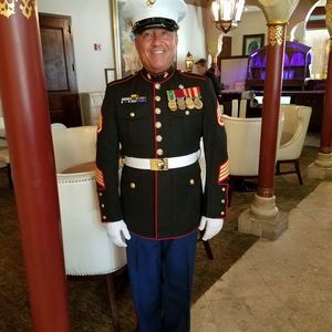 Meet your Posher, Anthony